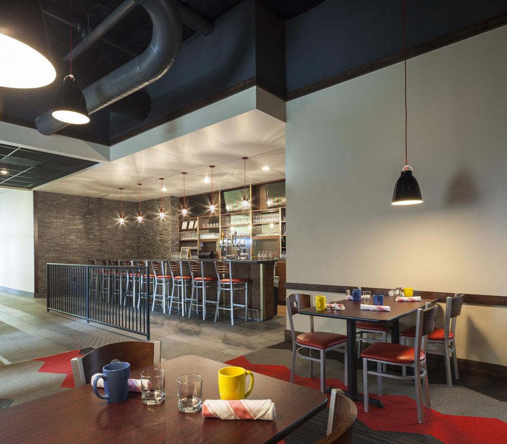 西雅图机场南福朋喜来登酒店 德梅因 外观 照片